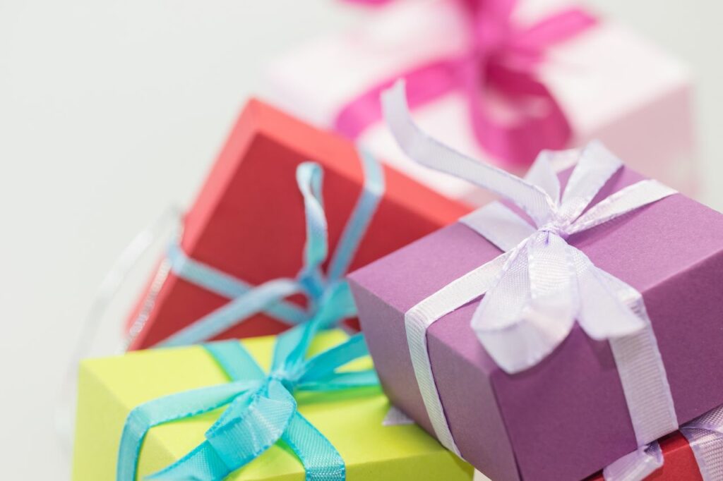 christmas xmas gifts presents.jpg